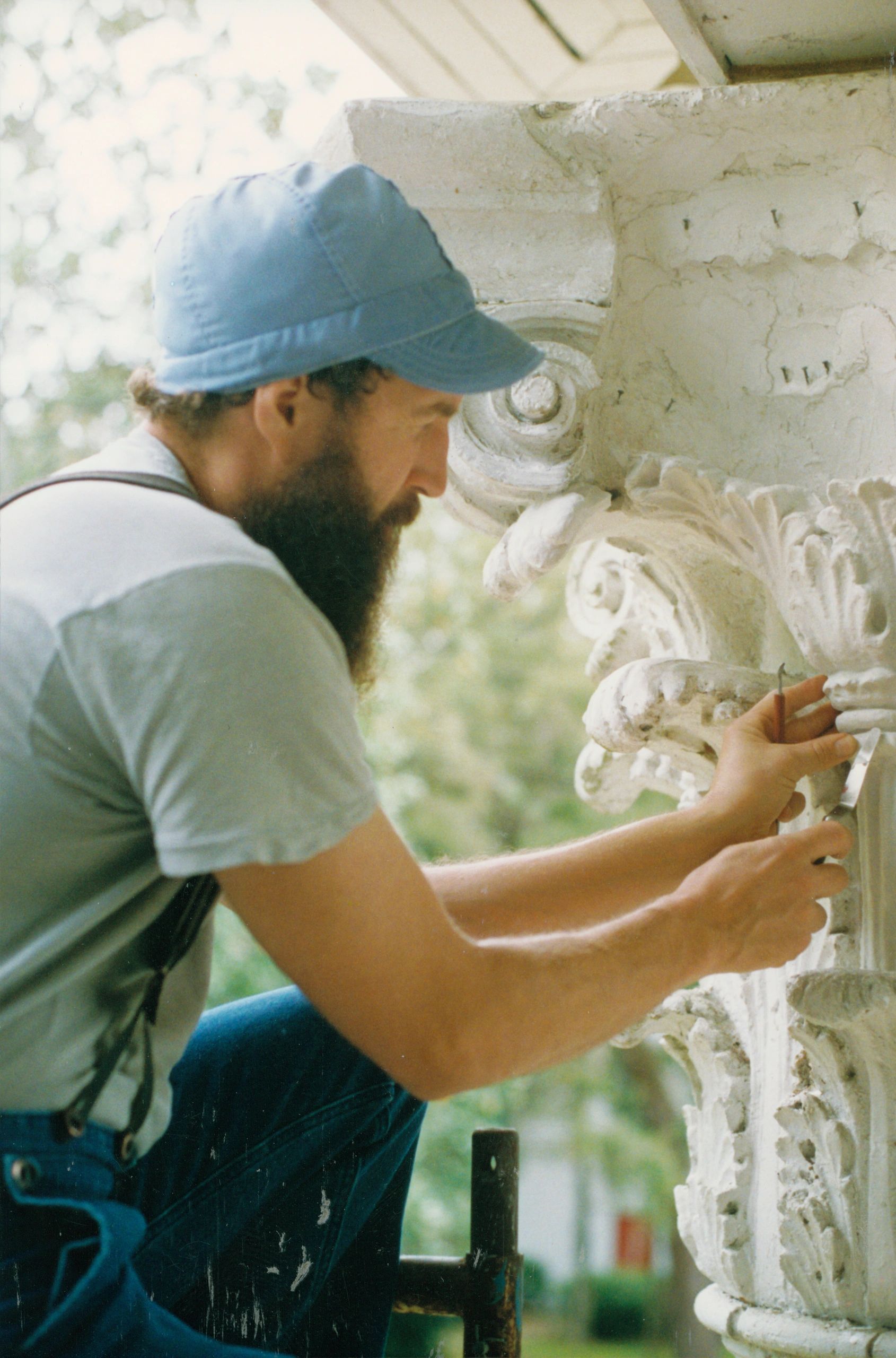 Sculpture Restoration Fine Line
